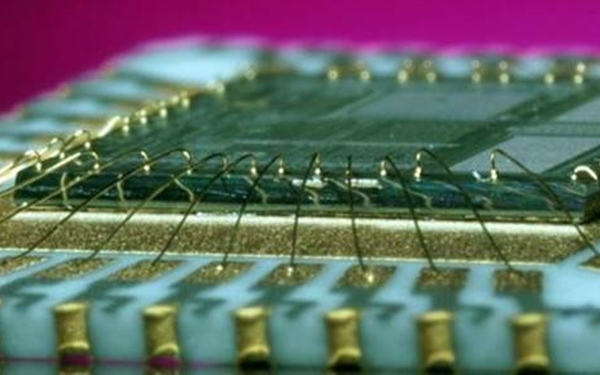 引線(xiàn)鍵合前等離子表面處理